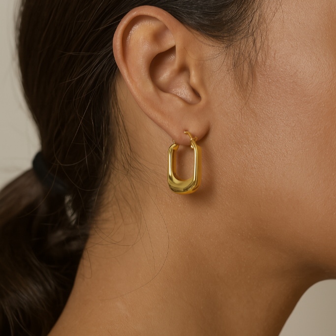 Sculpted Square Hoops – 14K Gold