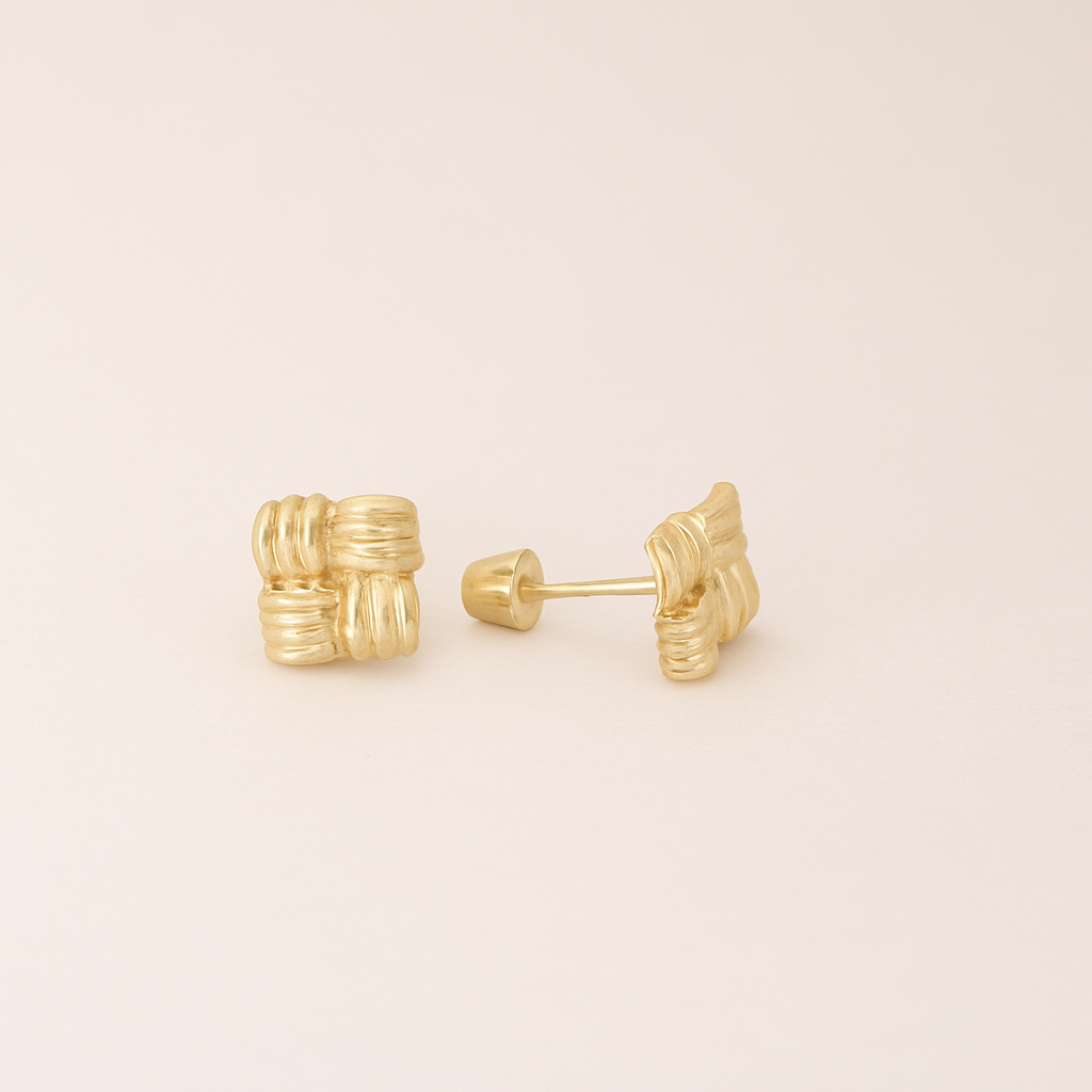 Textured Knot Stud Earrings - 14K gold