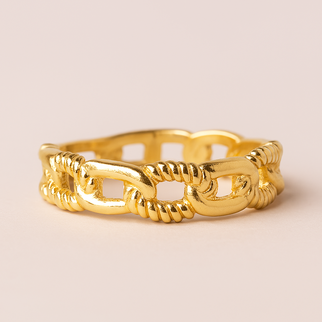 Bold Link Ring – 14K Gold